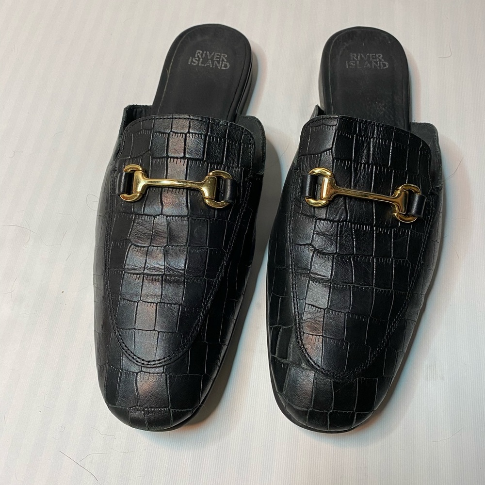 RIVER ISLAND Horse Bit Faux Croc Mules